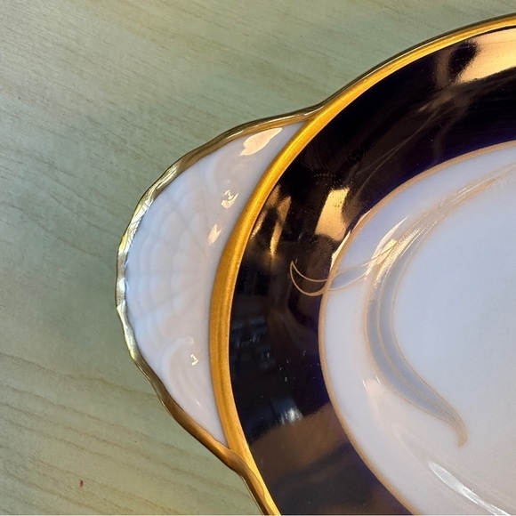 Vintage Legacy by Noritaki Formal butter dish Serving platter blue, white & gold - Picture 6 of 15